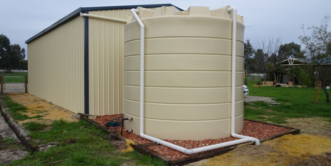 Coerco water tank on foundation
